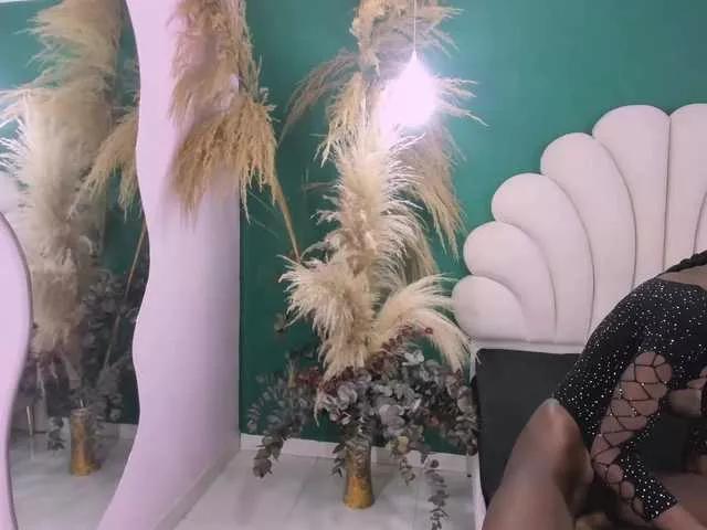 bonieklent on BongaCams 
