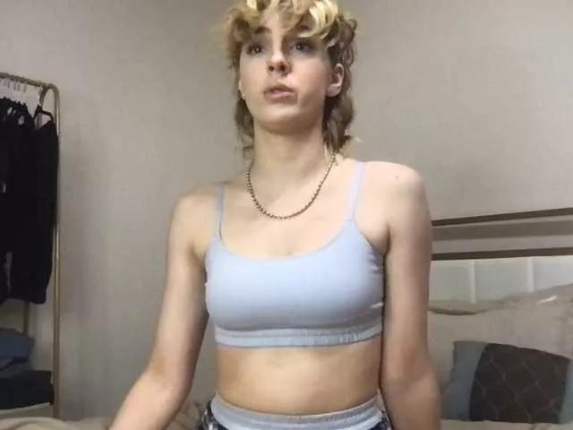 Offline Breakingamber on BongaCams