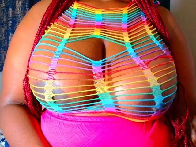 Offline BUSTYDIAMOND on BongaCams