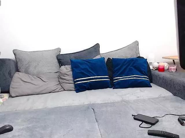 Offline CallmeAnna on BongaCams