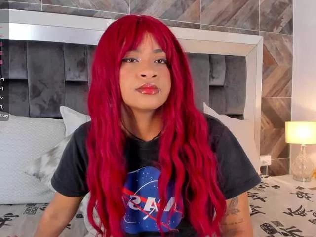 Camilafoox on BongaCams 