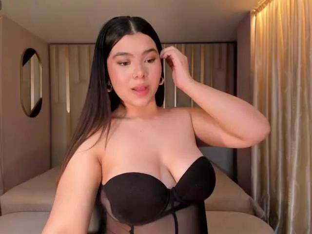 CandaseRussell on BongaCams 