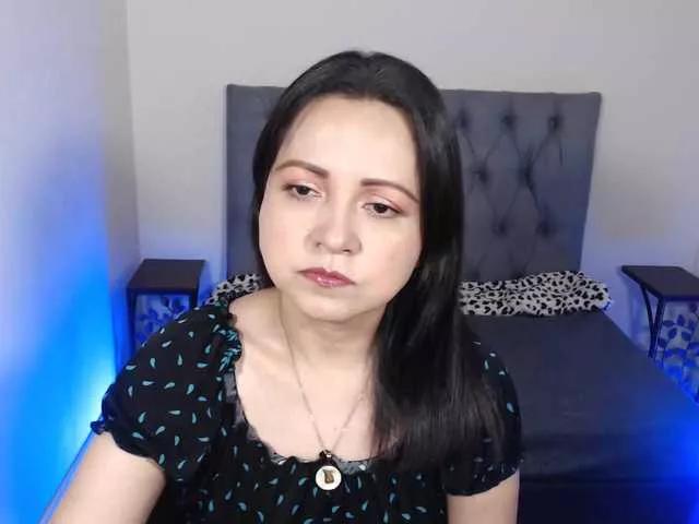 Carlin1511 on BongaCams 