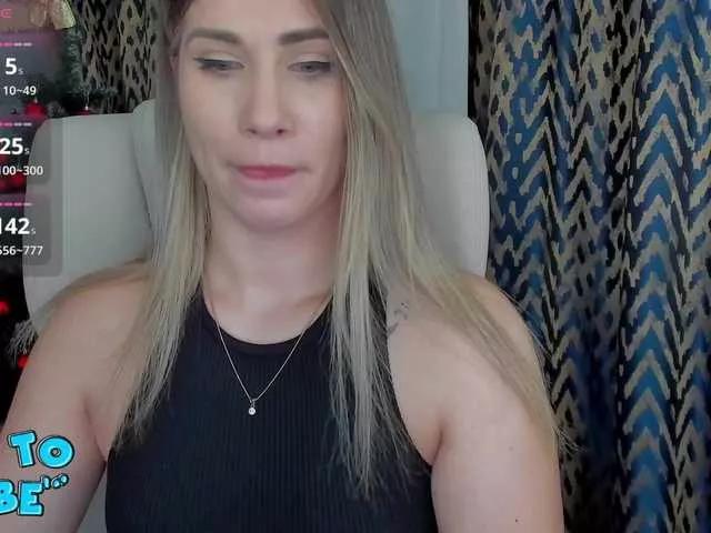 CassandraGood on BongaCams 