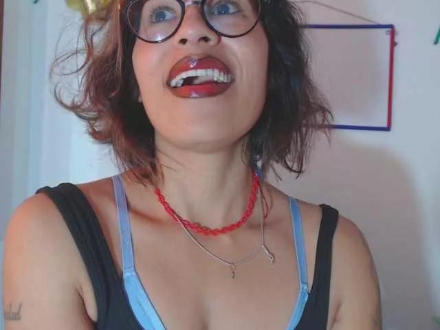 cataleya35 on BongaCams 