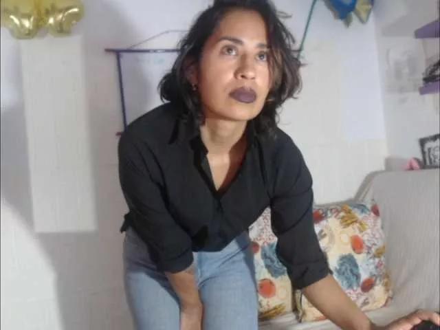cataleya35 on BongaCams 
