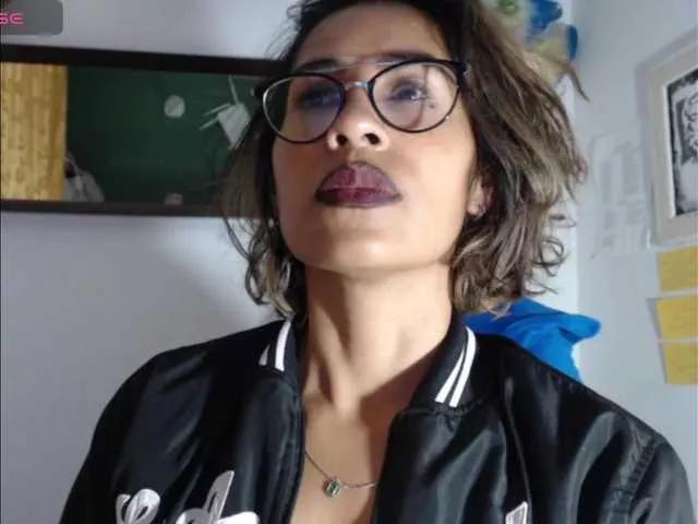 cataleya35 on BongaCams 