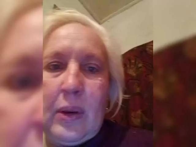 Freechat CerdAyaz on BongaCams