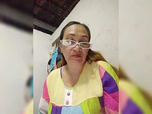 cherrywhite03 — Freechat on BongaCams