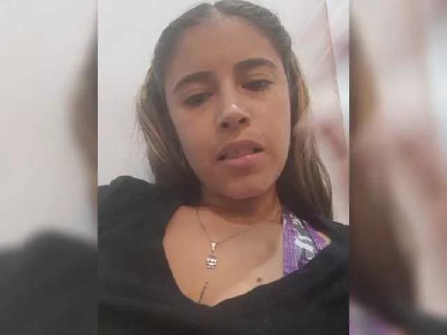 ChickyDF on BongaCams 
