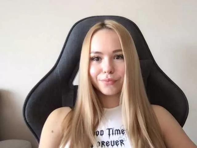 ClaireJOY on BongaCams 