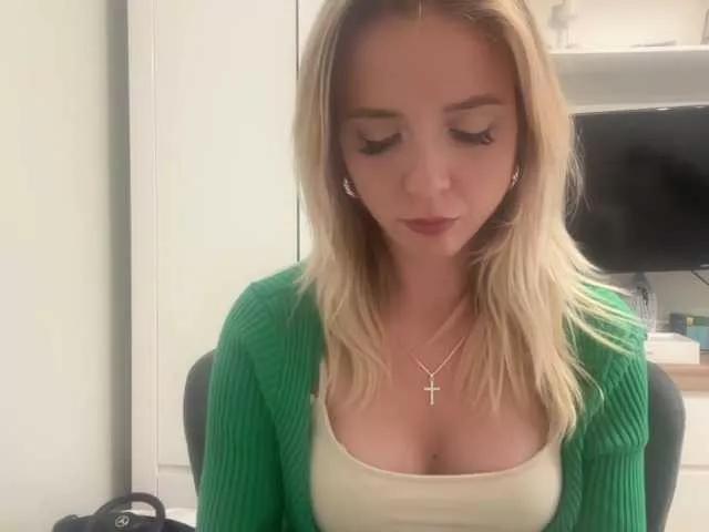 Offline ClaudiaPrinceess on BongaCams