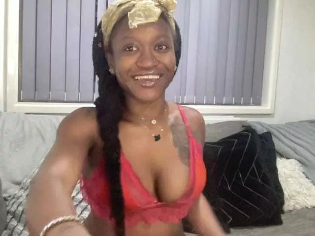 Offline CocoTooFine24 on BongaCams