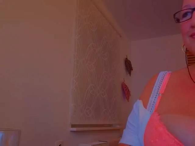 Connyat99 on BongaCams 