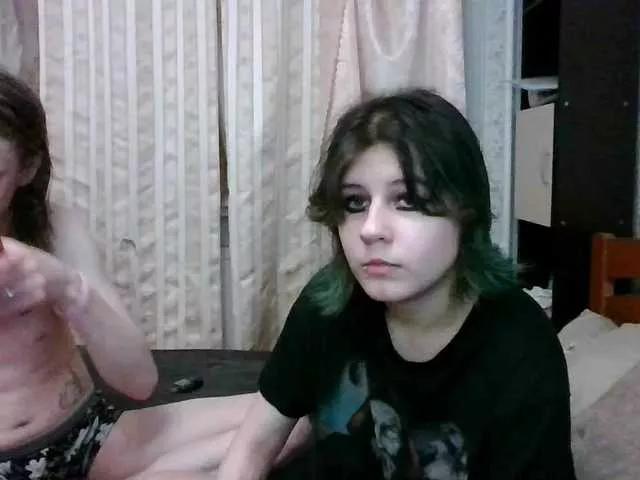 Crystal-Porn-Love on BongaCams 