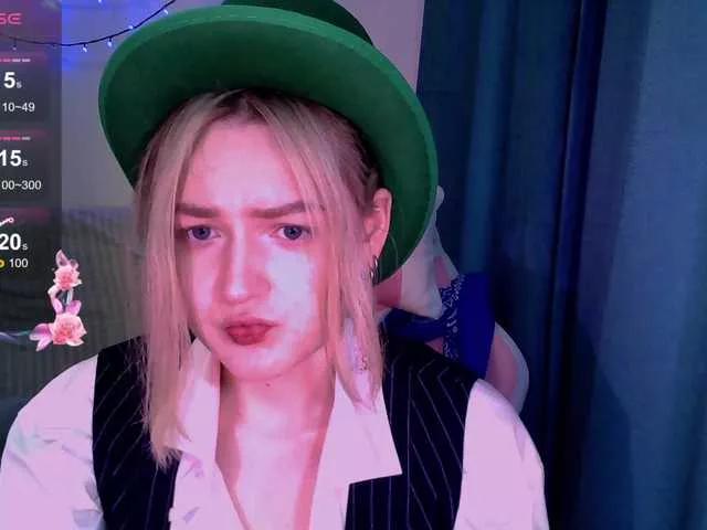 cutepie33 on BongaCams