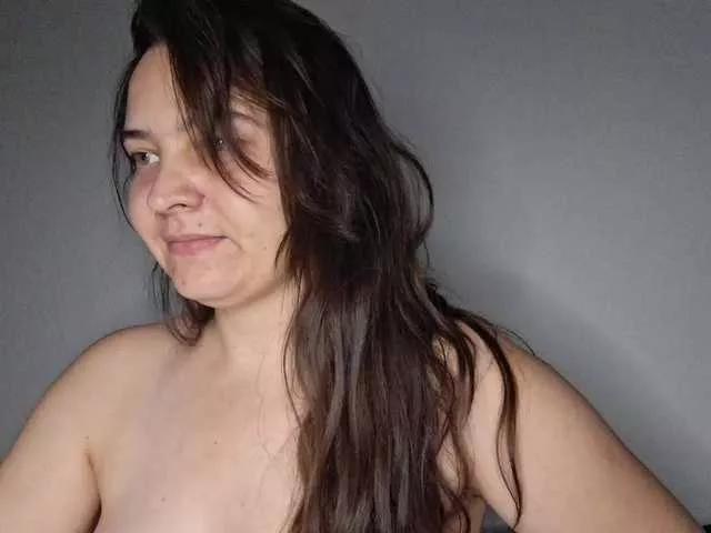 Offline CyndeeWinter on BongaCams