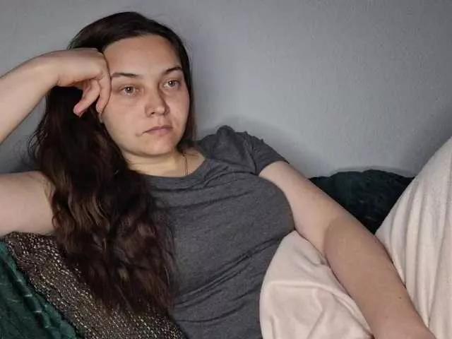 Offline CyndeeWinter on BongaCams