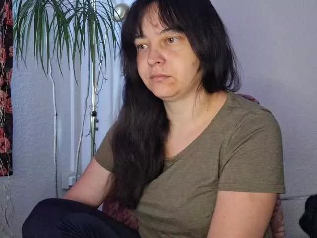 Offline CyndeeWinter on BongaCams