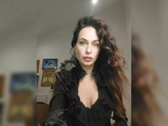 Offline Daineko12 on BongaCams