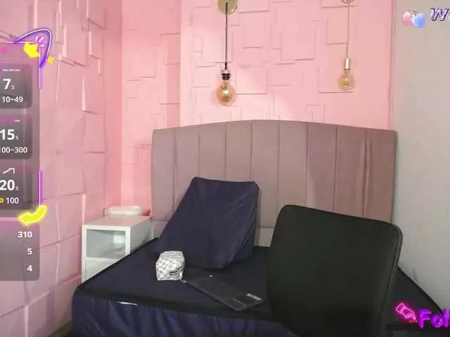 Freechat Danielaa-a on BongaCams