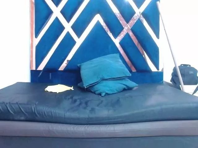 Freechat danilopezxxx on BongaCams