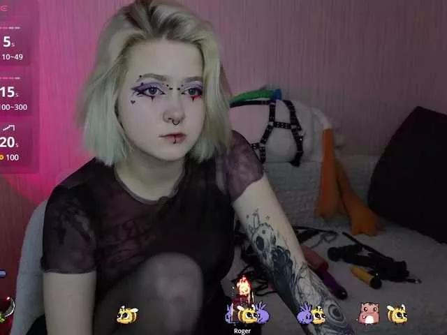 Offline DarkIRIS on BongaCams