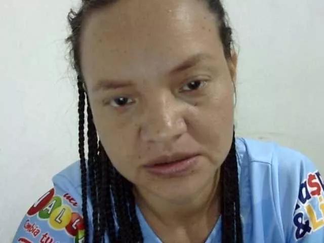 ElizabethMart on BongaCams 