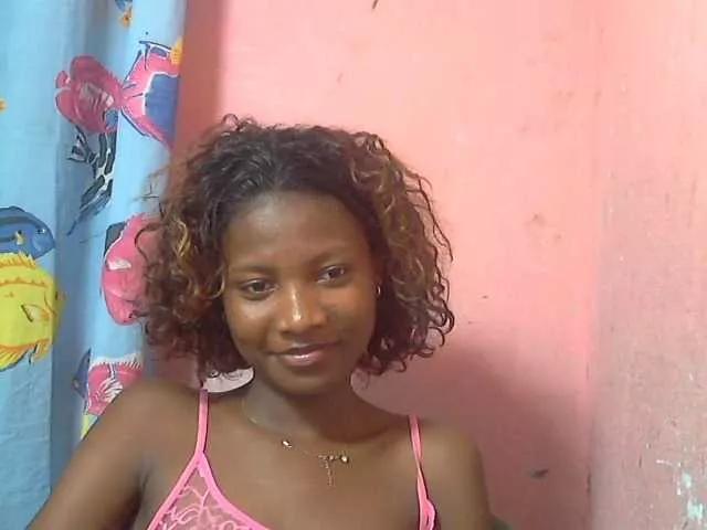 Offline Elizahhh on BongaCams