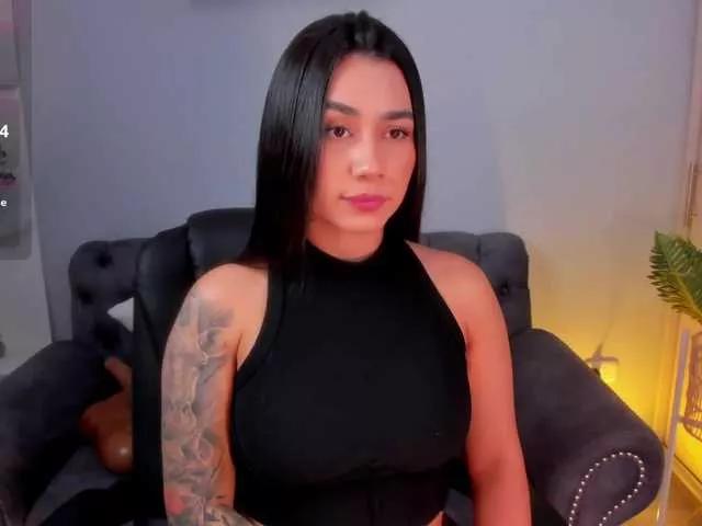 EllieMitchell on BongaCams 