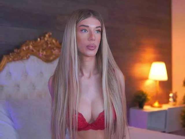 Freechat EllieRedd on BongaCams