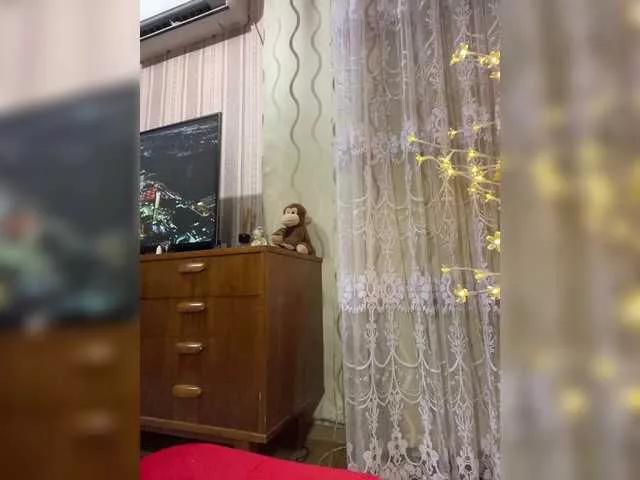 Watch hot slut Emiliiaaa Emiliiaaa from BongaCams