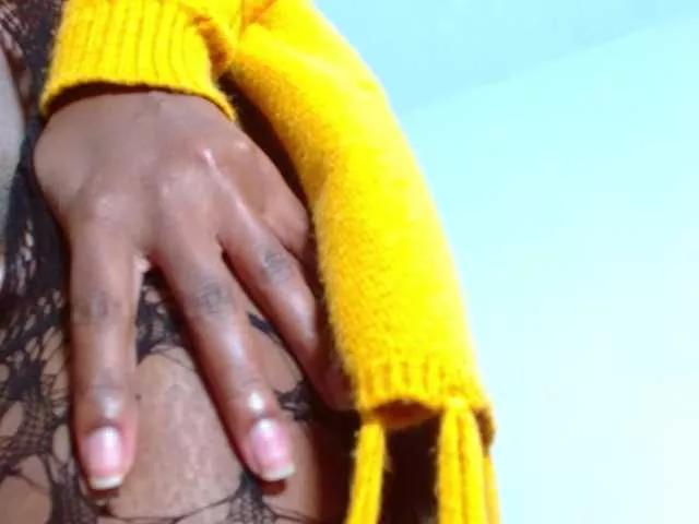 Offline Emilyht on BongaCams