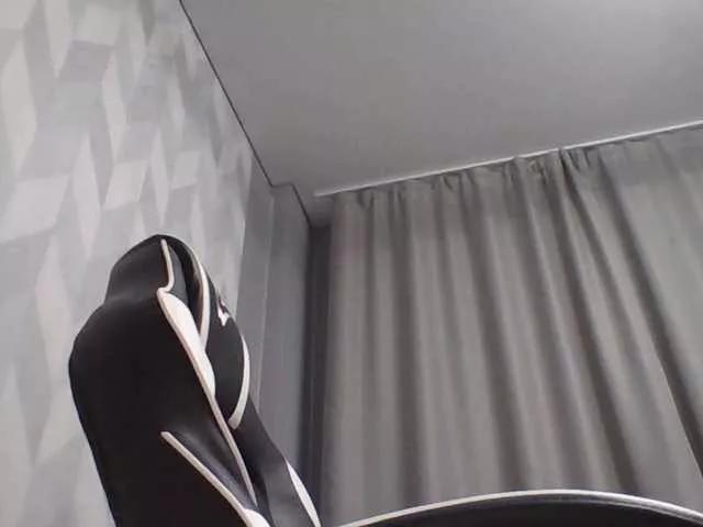 emma-sweet777 on BongaCams