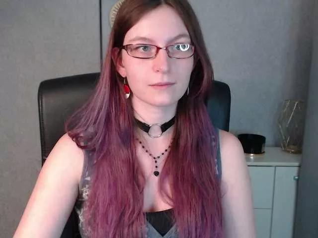 EmmaHeart on BongaCams 