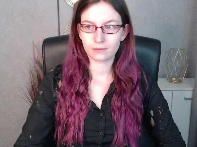 EmmaHeart on BongaCams 