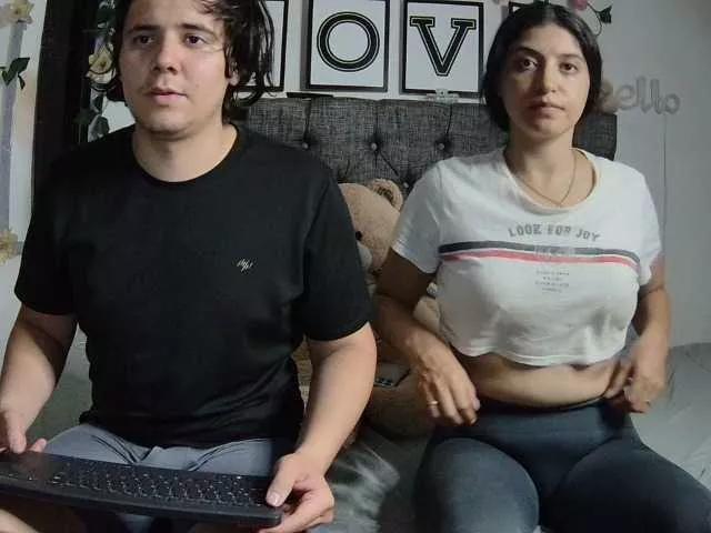 Emy23Jack23 on BongaCams 