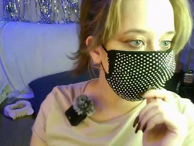 Offline eridaamorous-1 on BongaCams