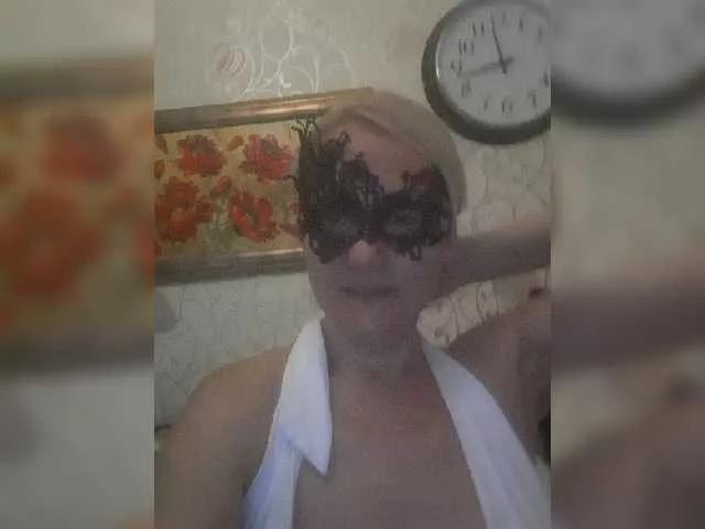 Eva906090 on BongaCams 