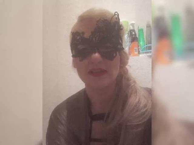 Eva906090 on BongaCams 