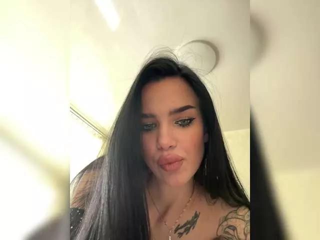 EvaDesire on BongaCams