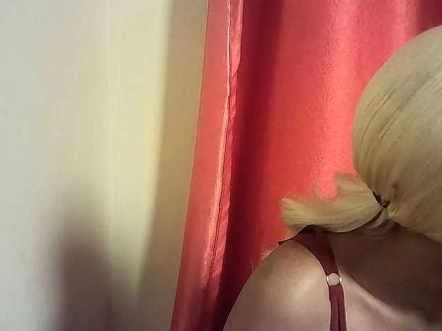 Fitebony on BongaCams
