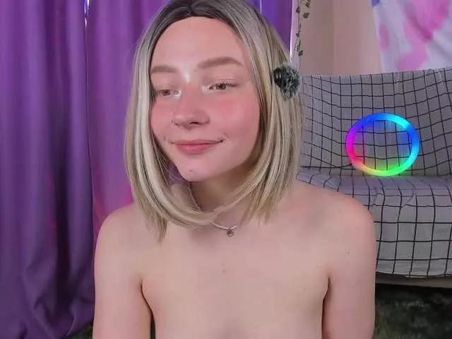 Offline FlexxyLexy on BongaCams