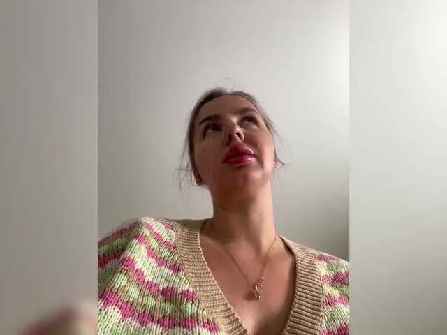 FluffyHat on BongaCams 