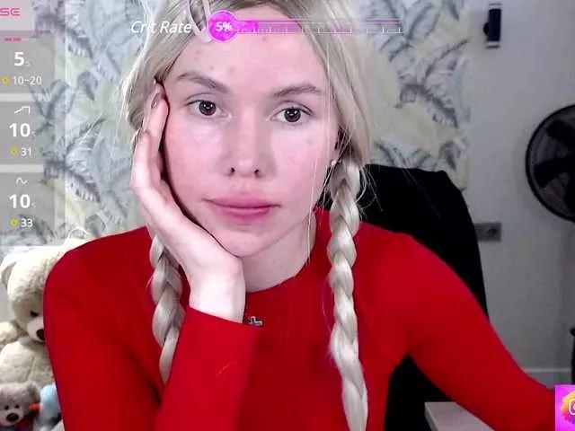 Offline Foxymoxy19 on BongaCams