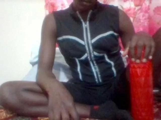 freaky-pinnah on BongaCams 