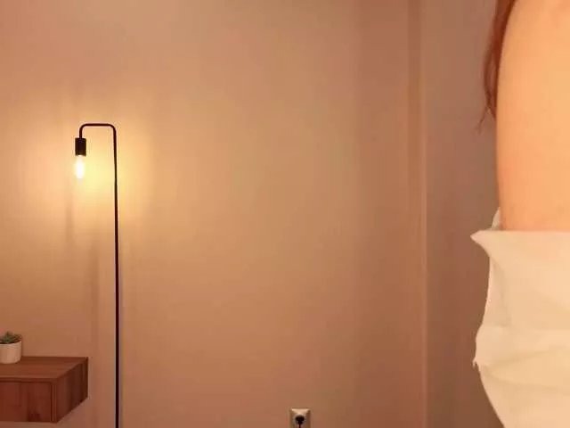 Freechat French-Eyes on BongaCams