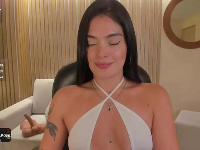 GiaFerrara on BongaCams 