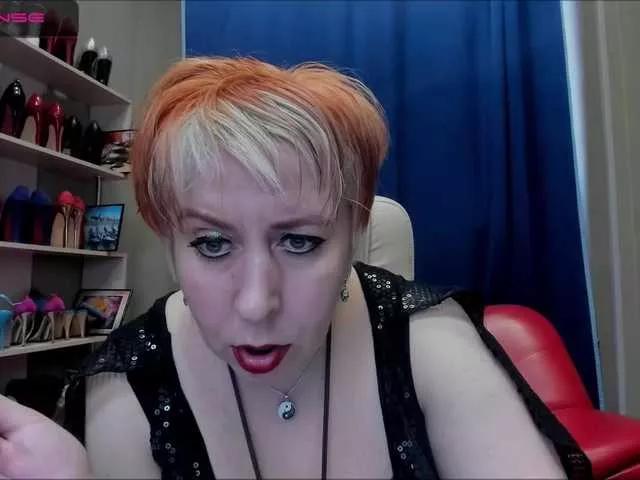 GinaMoor on BongaCams 