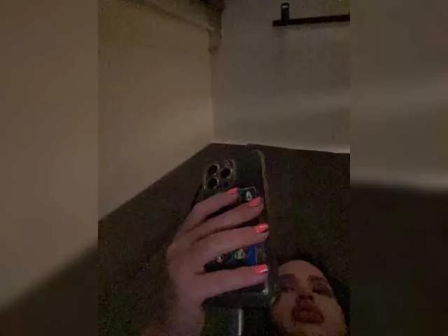 golden-cobra99 on BongaCams 